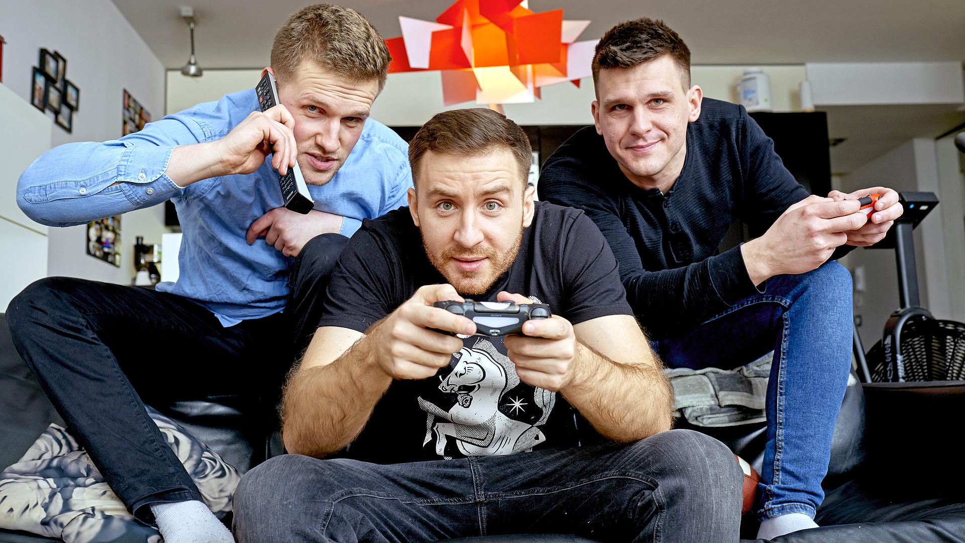 Gogglebox. Przed telewizorem 19