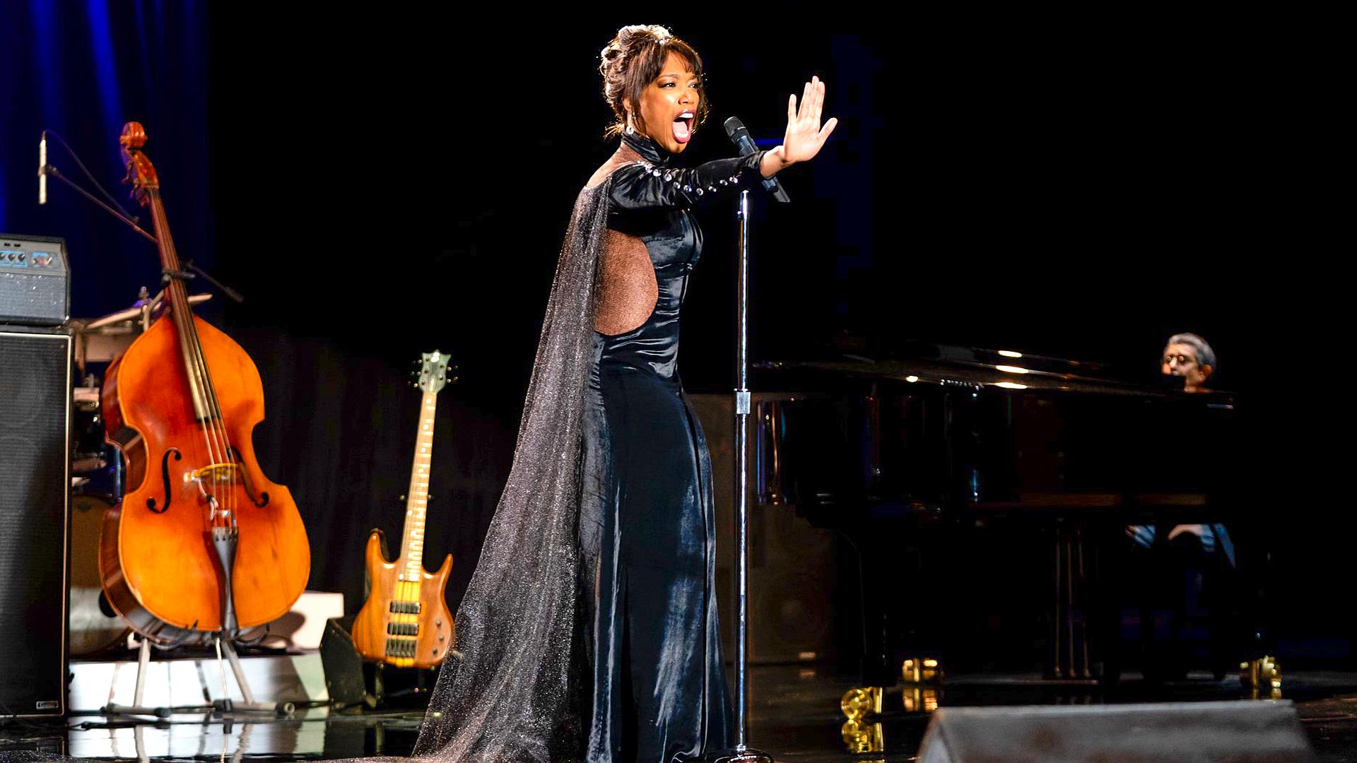 Whitney Houston: I Wanna Dance With Somebody