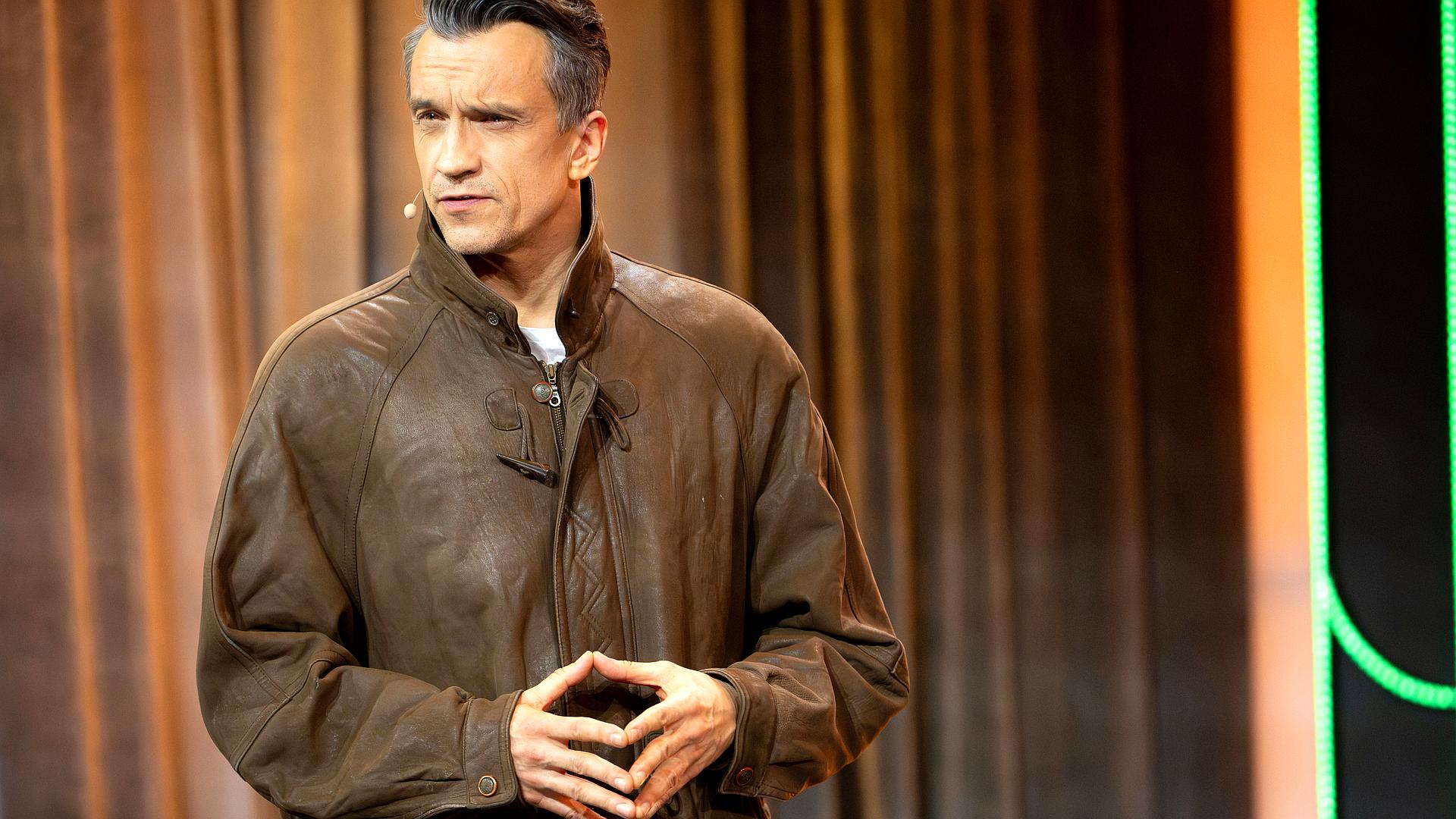 Bez pudru, czyli kabaret plus...